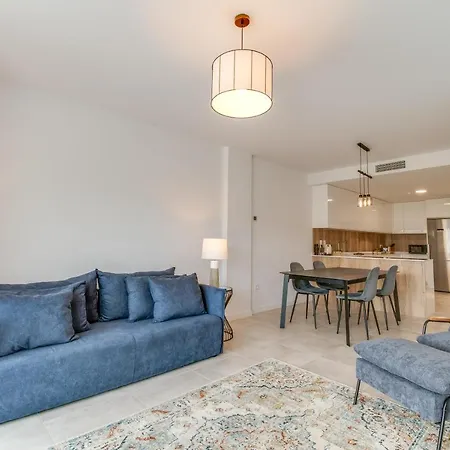 Διαμέρισμα New! First-rental Estepona! *