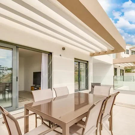New! First-rental Estepona! Διαμέρισμα